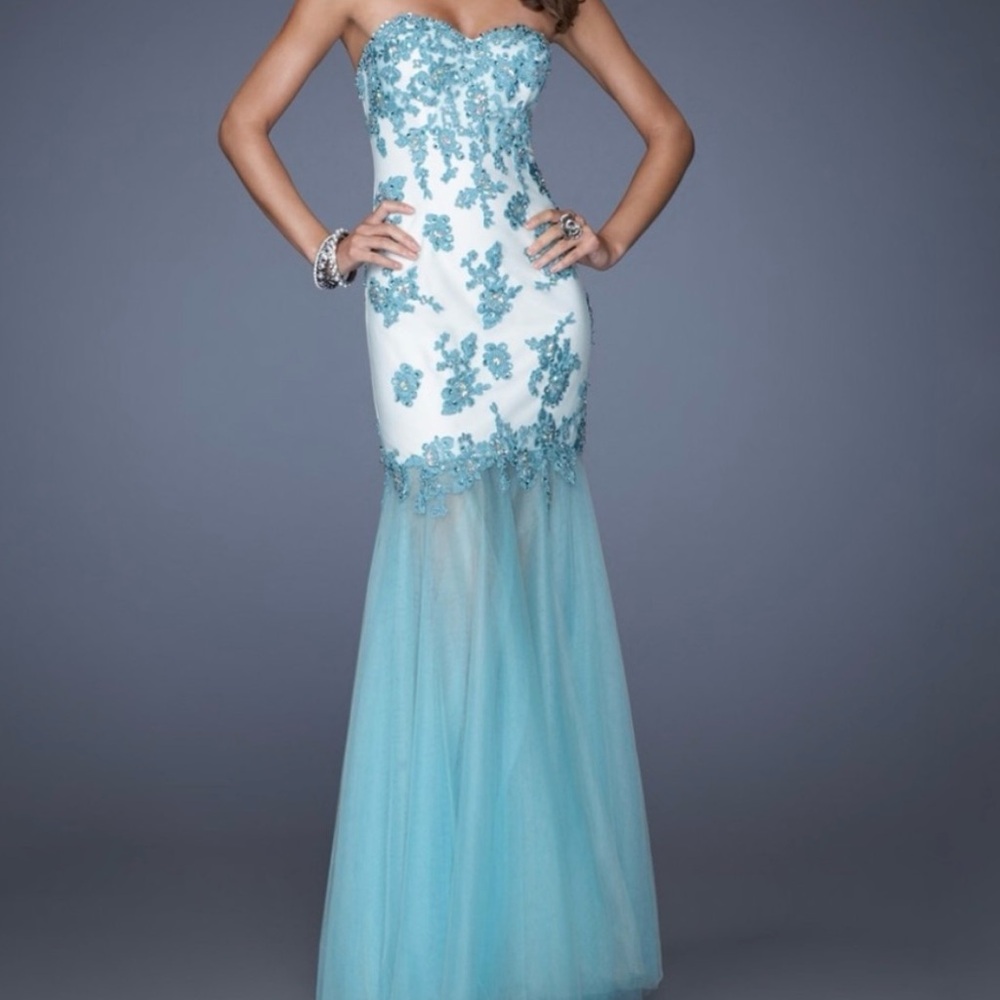 GiGi New York Strapless Blue and White Dress